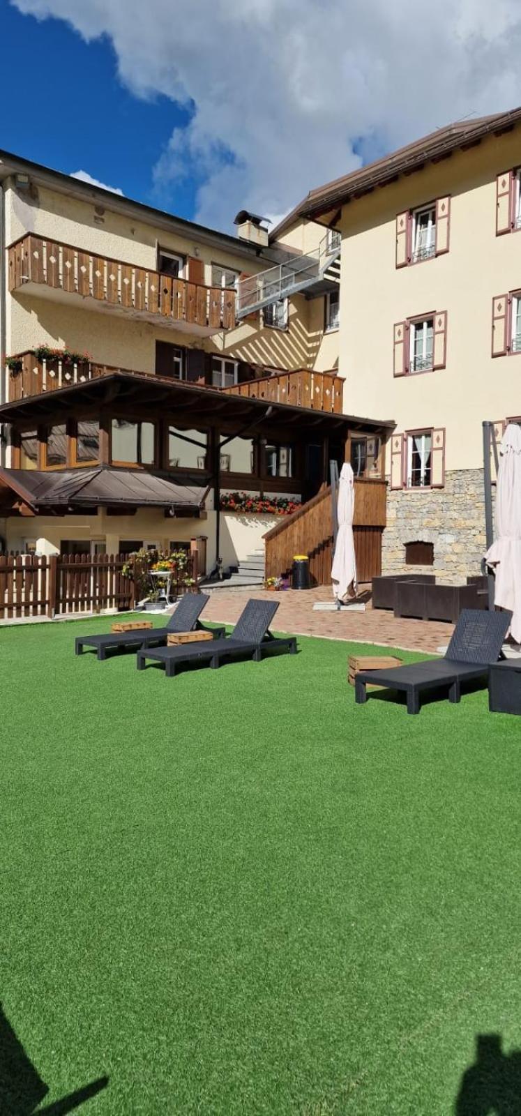 Soggiorno Dolomiti Mazzin Exterior foto